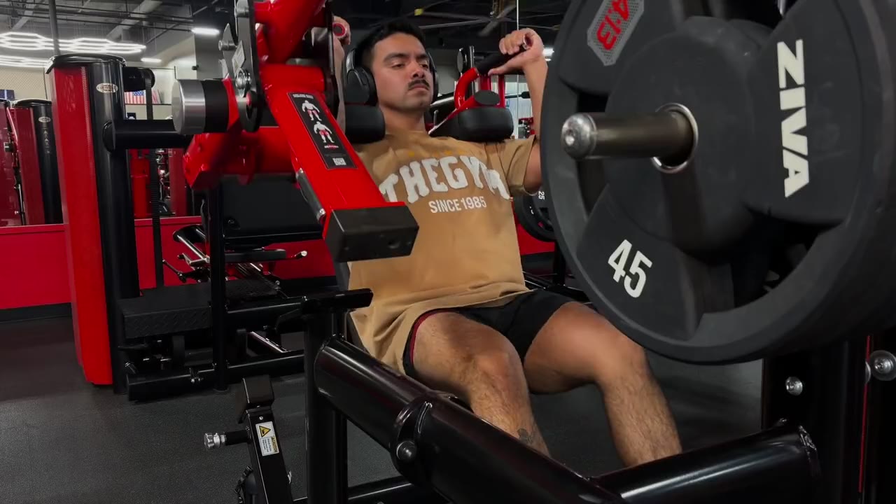 Dominic Alvarez on the leg press